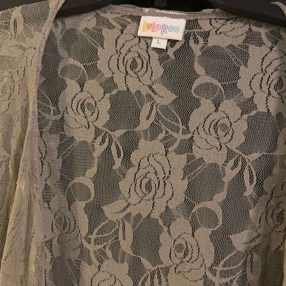 Lace kimono - Picture 4 of 4